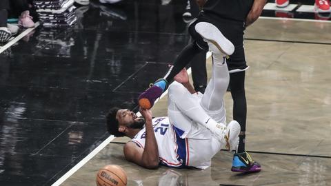 Kubet Chứng kiến Harden bị đẩy ra, Claxton bị đẩy ra, Embiid nhặt Flagrant 1 trong ván 3 cay
