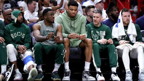 Kubet Giannis Antetokounmpo trải qua loạt sút luân lưu, dự kiến sẽ trở lại ở ván 4 vào thứ Hai