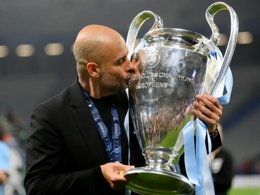 Ku Guardiola không phải là câu trả lời của Man City cho Ferguson; anh ấy là Cruyff của họ